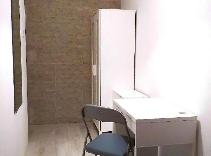 - Ul Sliczna Wrocław