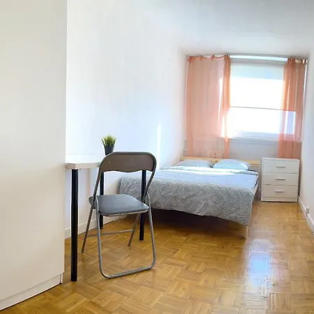 - Ul Sliczna Apartment *