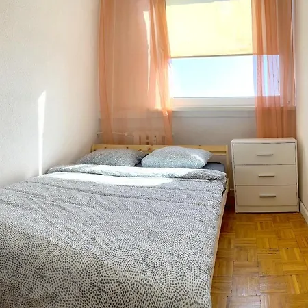 - Ul Sliczna Wroclaw