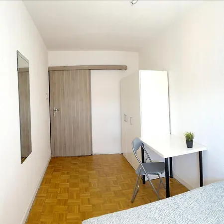 - Ul Sliczna Apartment Wroclaw