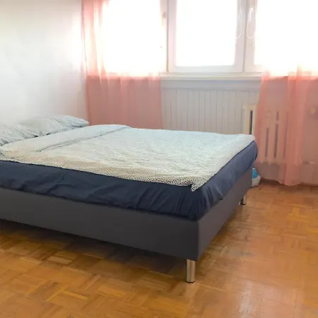 - Ul Sliczna Apartment *