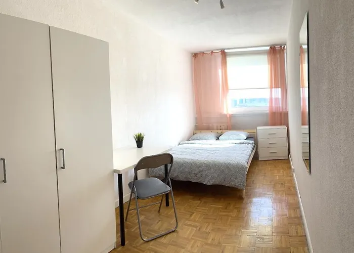 - Ul Sliczna Вроцлав